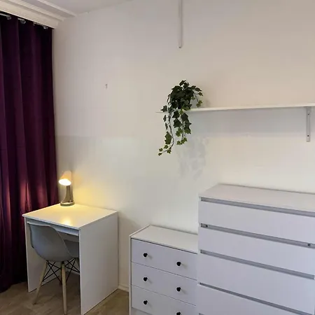 Superapart Niedzwiedzia 50a